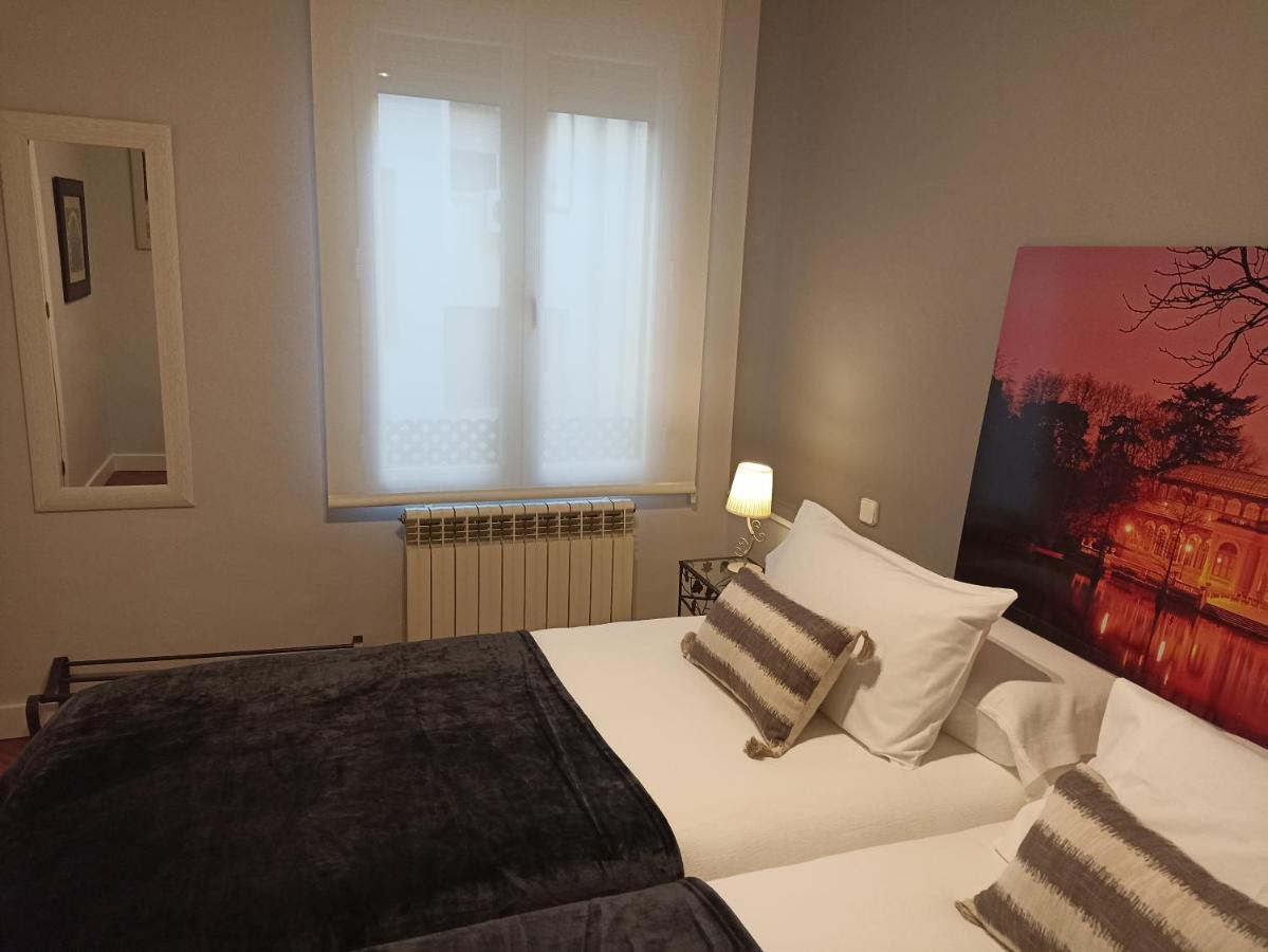 Elegante Piso Junto Al Museo Del Prado Apartment Мадрид Екстериор снимка