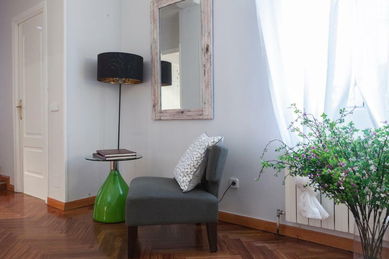 Elegante Piso Junto Al Museo Del Prado Apartment Мадрид Екстериор снимка