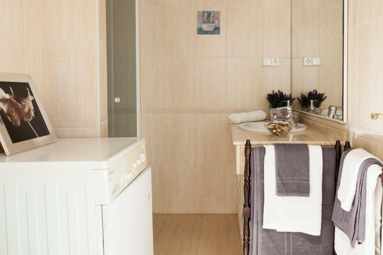 Elegante Piso Junto Al Museo Del Prado Apartment Мадрид Екстериор снимка