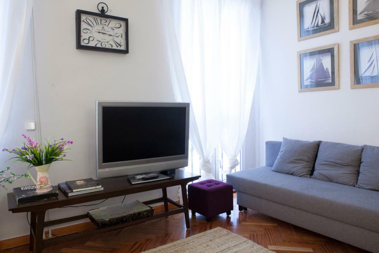 Elegante Piso Junto Al Museo Del Prado Apartment Мадрид Екстериор снимка